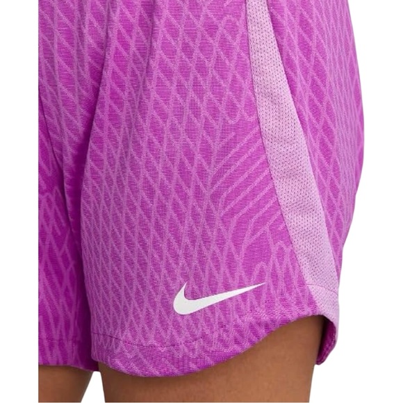 NWT NIke Dri-FIT Strike Women's Soccer Shorts - Picture 4 of 7